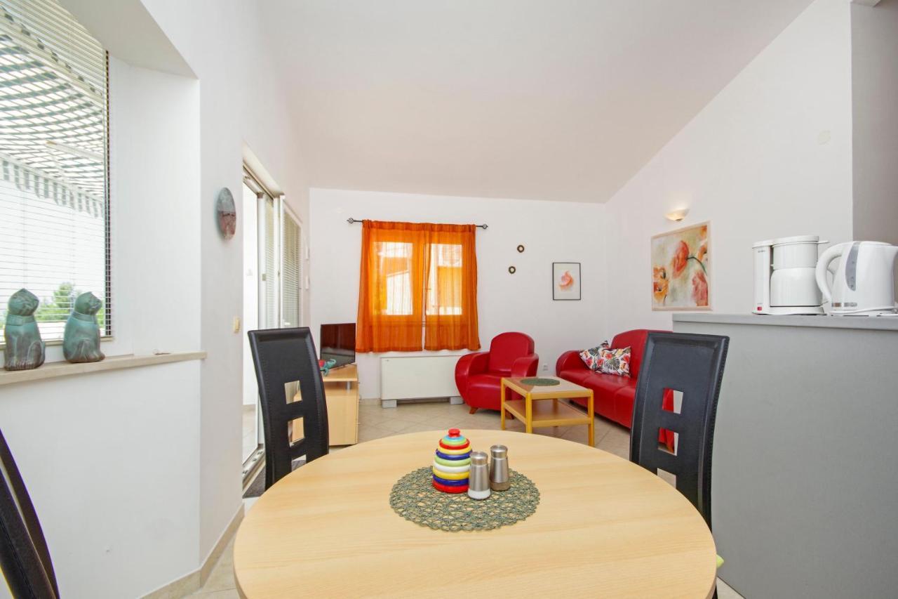 Matanovi Dvori Md Apartments Makarska Eksteriør bilde