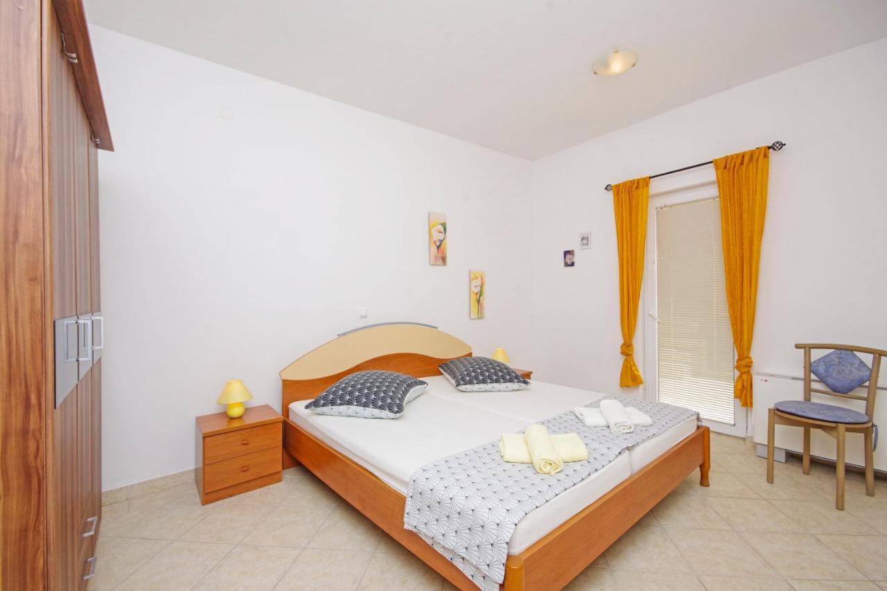 Matanovi Dvori Md Apartments Makarska Eksteriør bilde