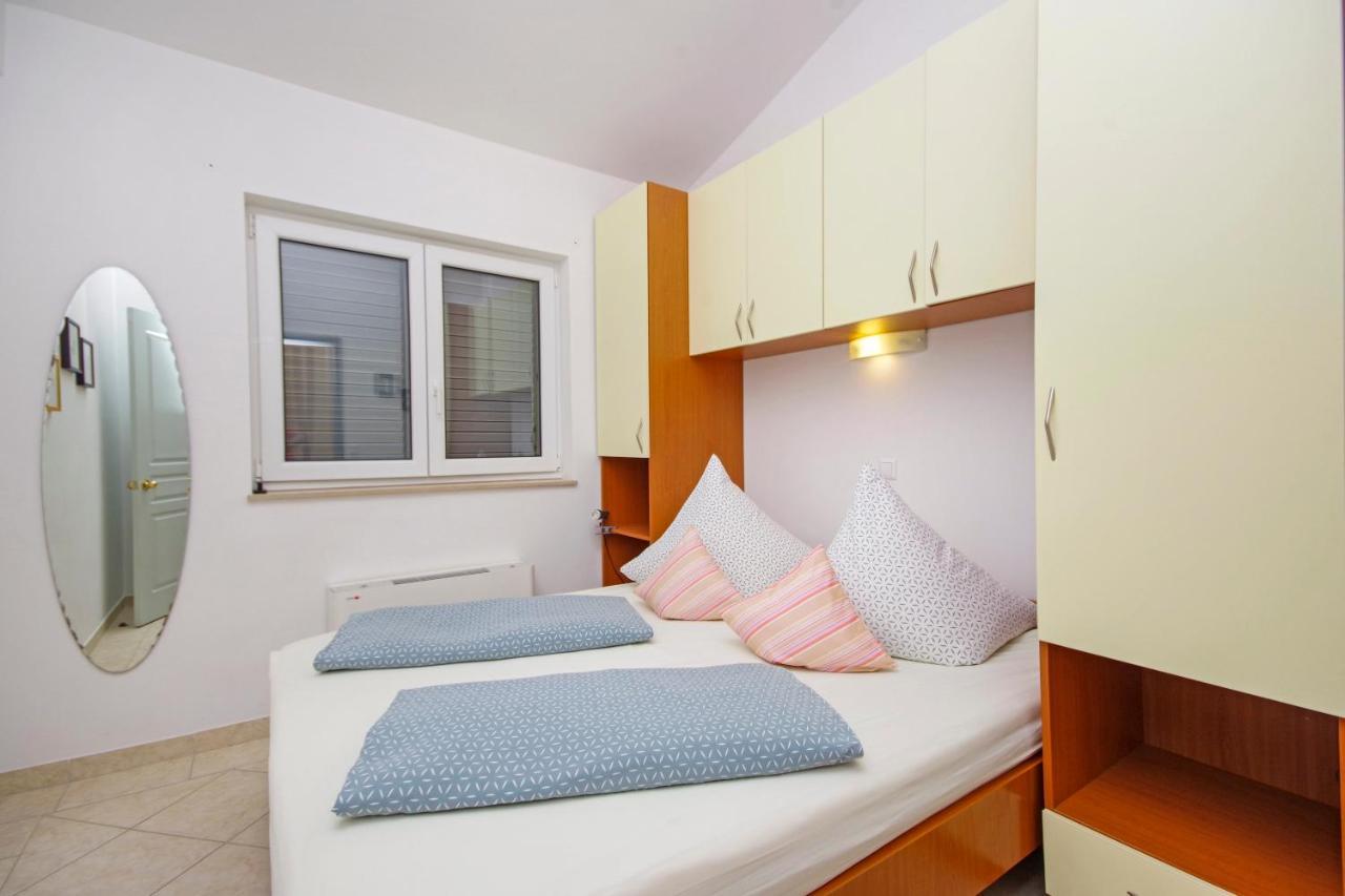 Matanovi Dvori Md Apartments Makarska Eksteriør bilde