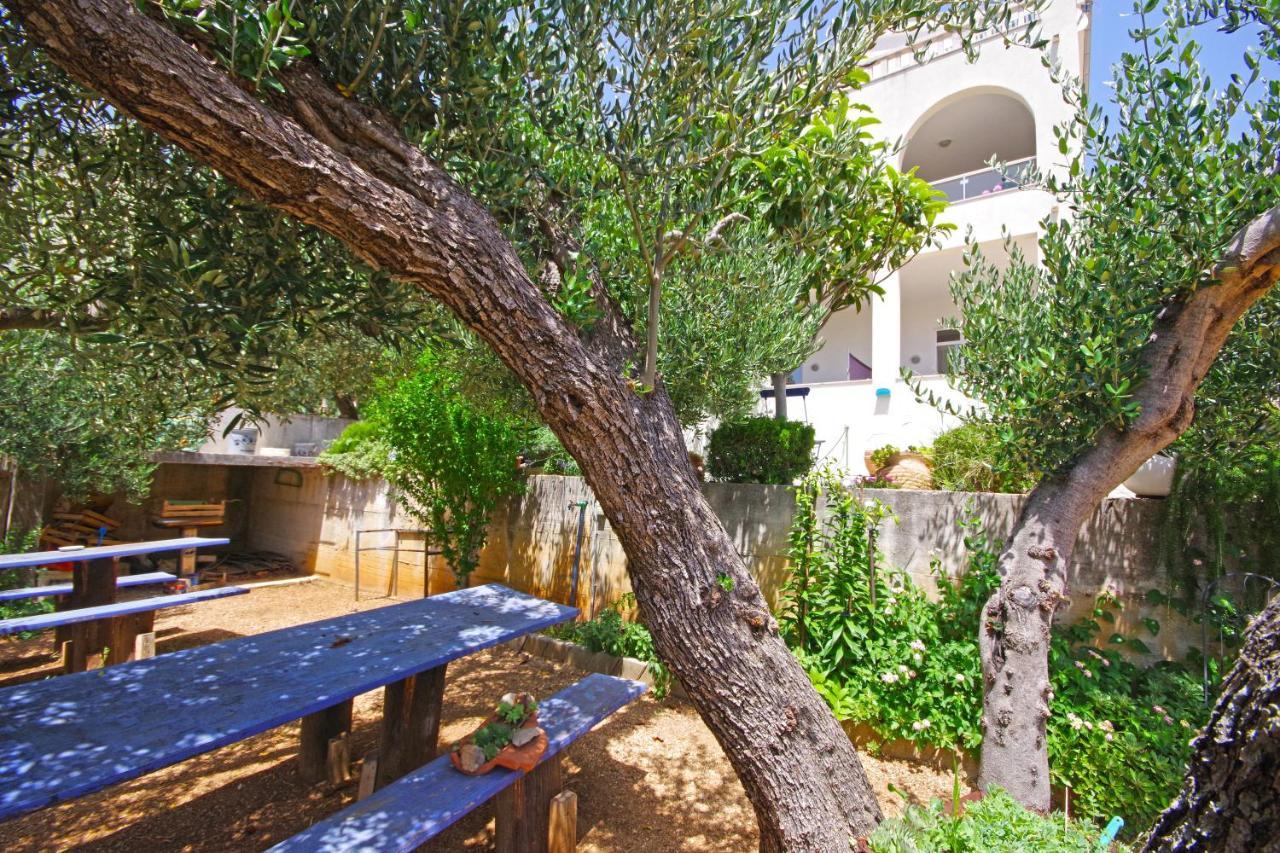 Matanovi Dvori Md Apartments Makarska Eksteriør bilde